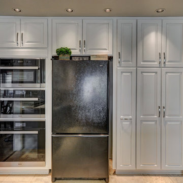 Dual Cabinet Colors Featured in this Remodeled Kitchen