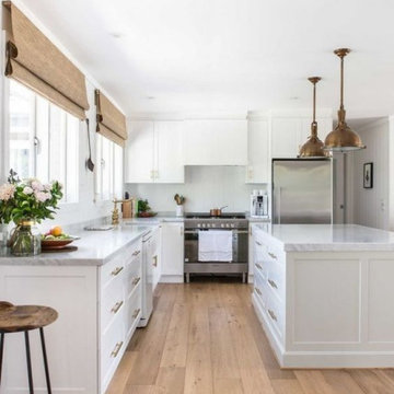 White Kitchen Cabinets