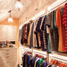 Lisa Closet