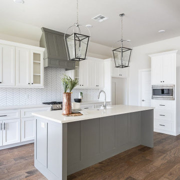 Eye-Catching Backsplash, Kitchen Remodeling Service in Fremont, CA