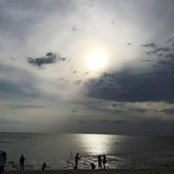 Elyness Tans foto