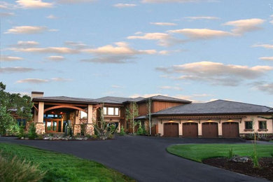 Transitional exterior home idea in Portland