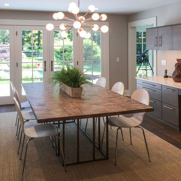 Views to the Gardens & Pool from Dining, Buffet and Desk area.