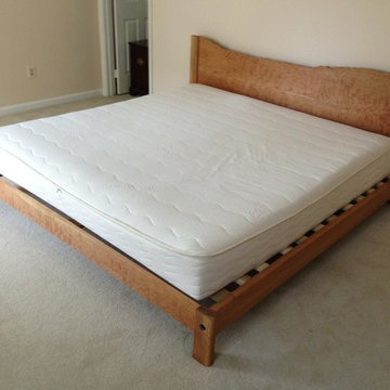 Nature's Live-edge Bed