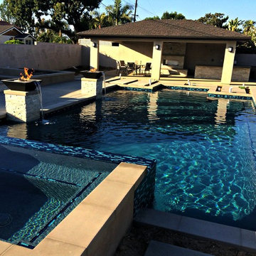 Moder Pool, Spa, Outdoor Cabana and Kitchen