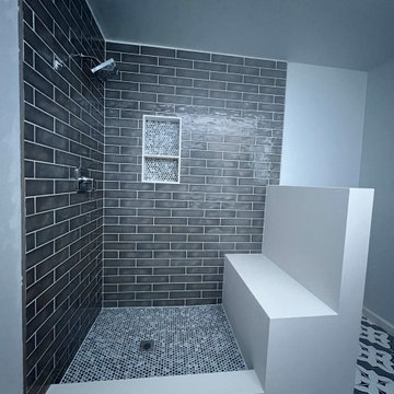 Walk in Tile Shower with Shower Bench Built-In