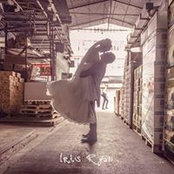 Longer Chan's photo