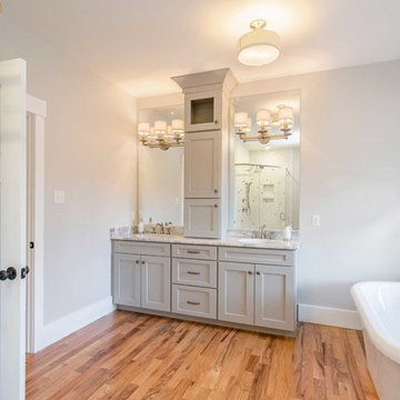 Cabinets.com | Shaker II Maple Bright White Cabinets
