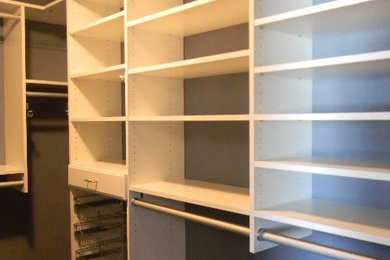 Example of a classic closet design in Minneapolis
