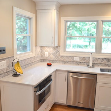 Tauxemont - Custom White Shaker Kitchen