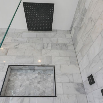 Dynamic Bathroom