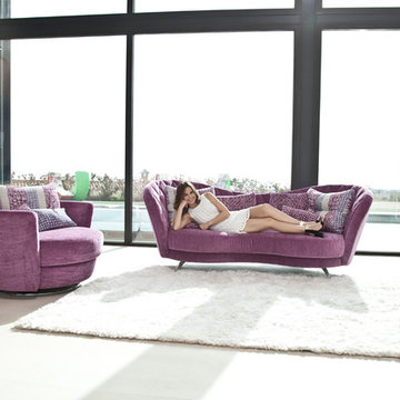 Josephine Chick Modern Sofa by Famaliving California