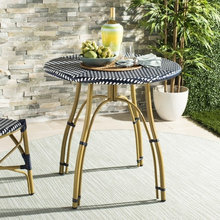 outdoor table