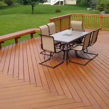 Wood Deck Design in Lindenhurst, IL