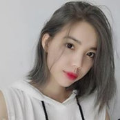 Linh Mach's photo