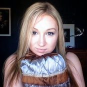 Emily Fishers foto