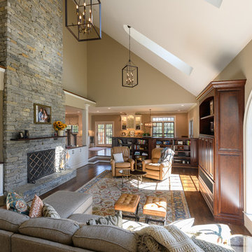 Traditional Living Room