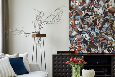 Trendy living room photo in Moscow
