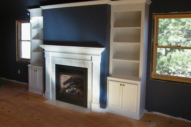 Example of a classic living room design in Boston