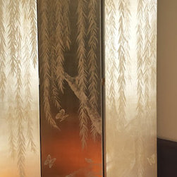 Silver Leaf Screen - Products