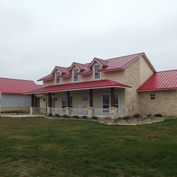 Charming Farmhouse, Howe - Products