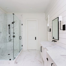 Cape - Main Bath