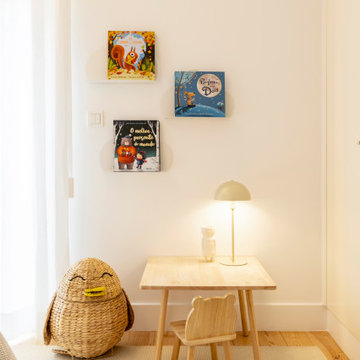 Child Bedroom Reading Desk and Woven Basket, Lisbon