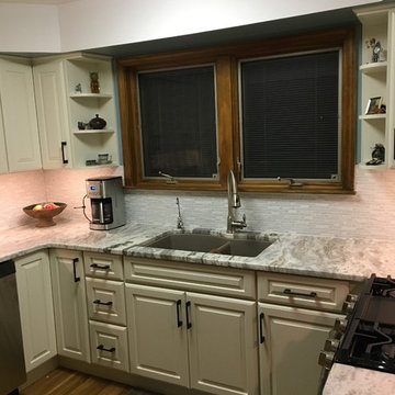 Tiny, Cozy Kitchen Renovation
