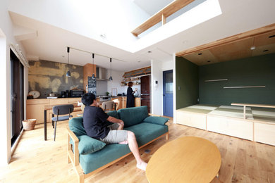 名古屋にあるエクレクティックスタイルのおしゃれなリビングの写真