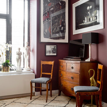 My Houzz: Rugs Define Living Spaces in a 750-Square-Foot Apartment