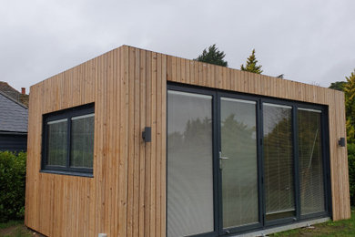 Design ideas for a medium sized modern detached office/studio/workshop in Kent.