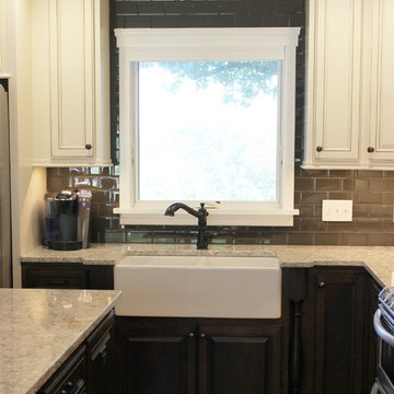 Taylor Ridge, IL- Traditional Kitchen in a Rustic Setting