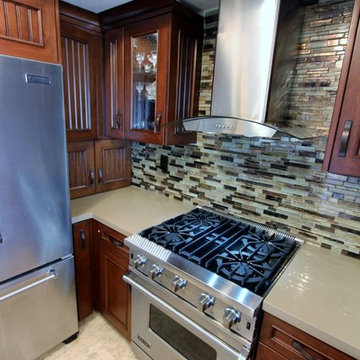 76 - Lake Forest - Complete Kitchen With Brand new Custom Cabinets