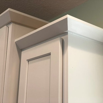 New Construction Milan, IL Koch Express Painted White Formica Amber Maple
