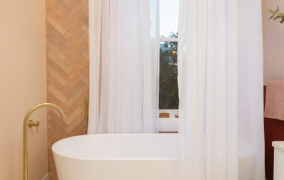 Before & After: How a Peachy Approach Made a Sweet Bathing Space