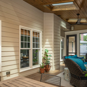 Tranquil Screened Porch