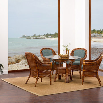 South Shore by Classic Rattan: 5 piece dining set, Dining table & 4 Dining Chair