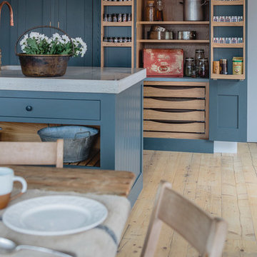 Industrial Shaker Showroom