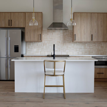 Milano - Olmo Miele-Kitchen + Milano - Bright White Ultra Matte-Butlers Pantry