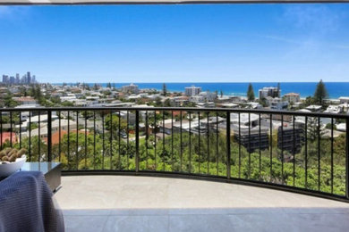 Design ideas for a balcony in Gold Coast - Tweed.