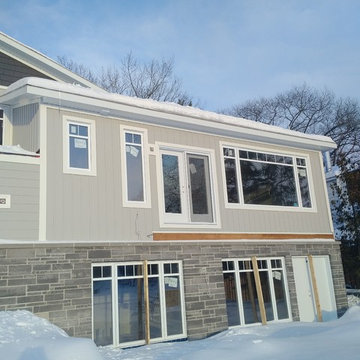 WATERFRONT HOME - CELECT CELLULAR COMPOSITE SIDING - CONSTANCE BAY, ON