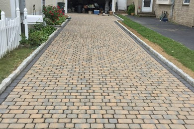 Inspiration for a timeless garage remodel in New York