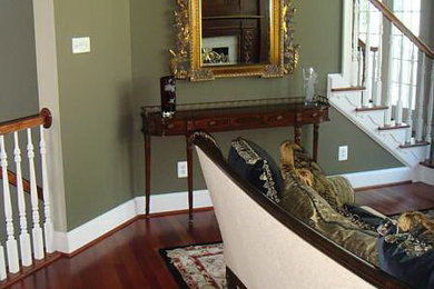 Elegant family room photo in Miami