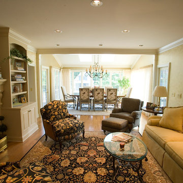 Regal Drive - Kitchen, dining, hearth room