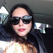 Mona Zadeh's photo