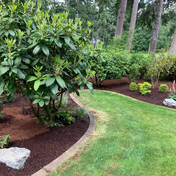 Garden setting in Canterwood