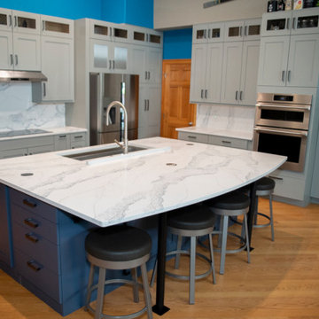 Modern Kitchen with Pop-Up Outlet!