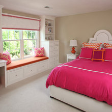 Mia and Sammy's rooms