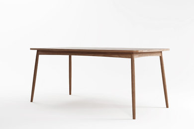 Twist Dining Table by Karpenter