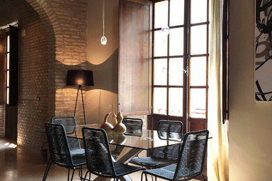 Inspiration for an industrial dining room in Seville.